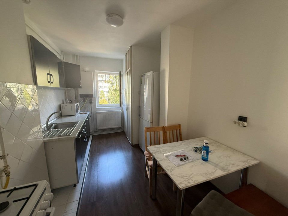 Apartament 2 camere decomandat, 2 balcoane, zona Calea Manastur