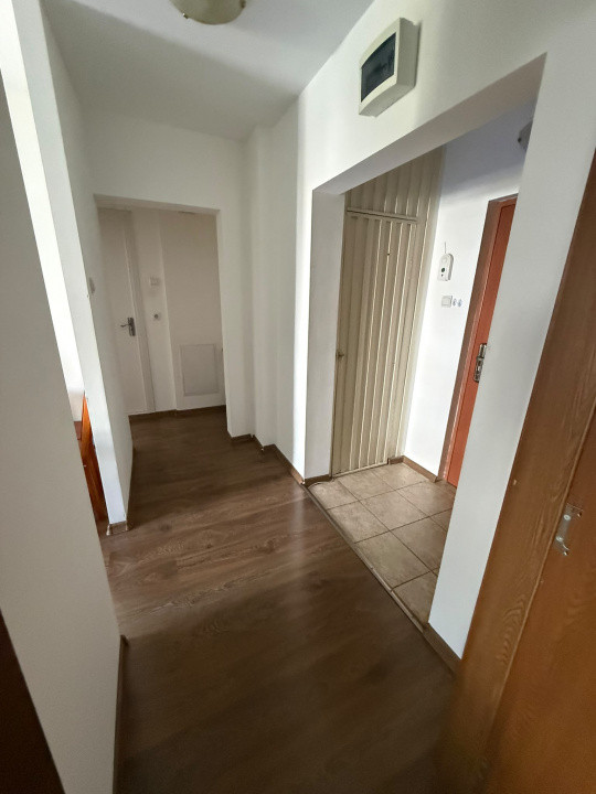 Apartament 2 camere decomandat, 2 balcoane, zona Calea Manastur