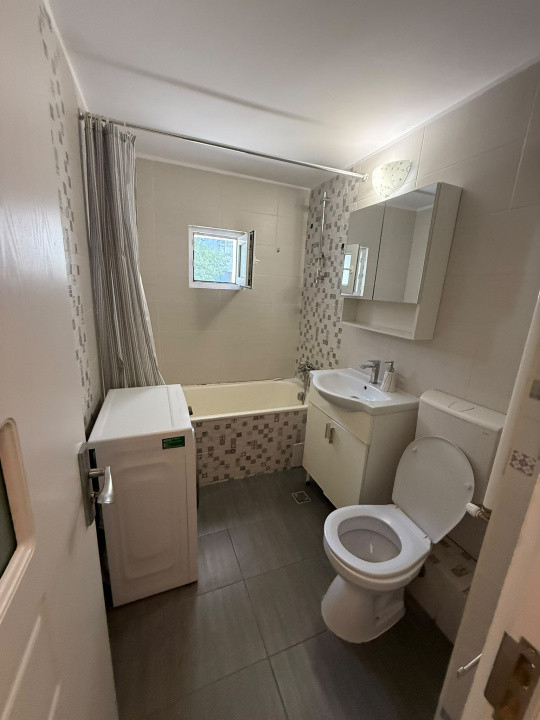 Apartament 2 camere decomandat, 2 balcoane, zona Calea Manastur