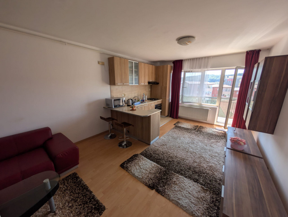 Apartament 2 camere la cheie, parcare, zona Petrom Calea Baciului