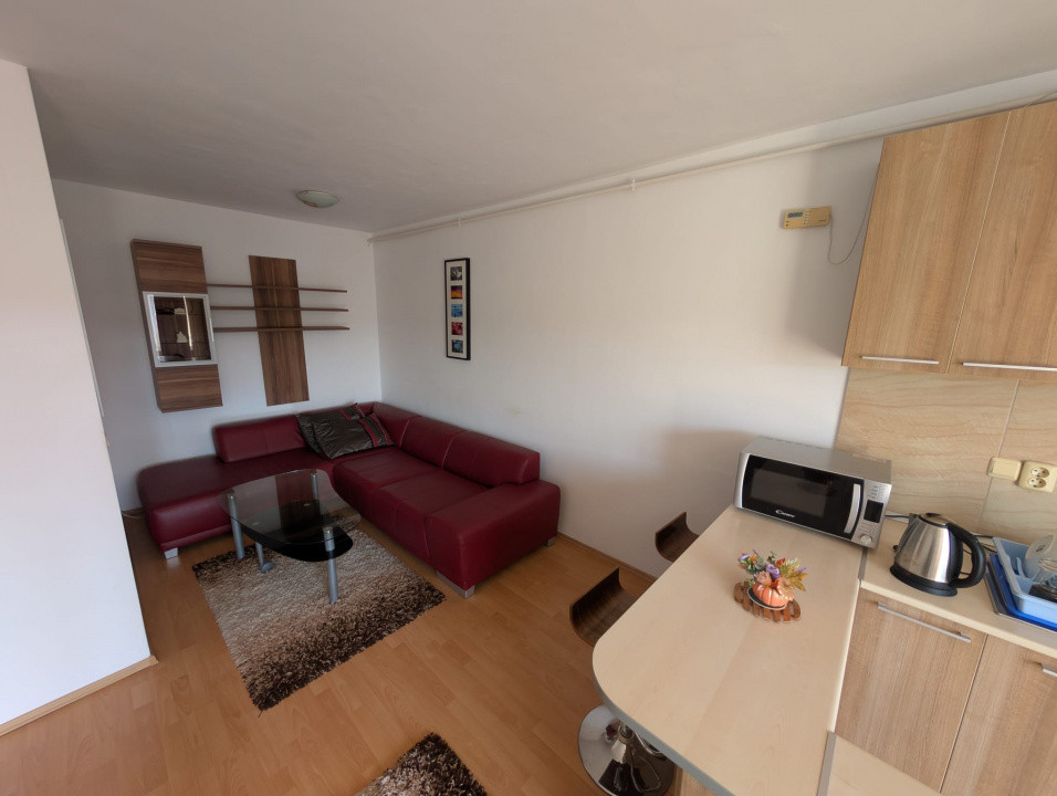 Apartament 2 camere la cheie, parcare, zona Petrom Calea Baciului