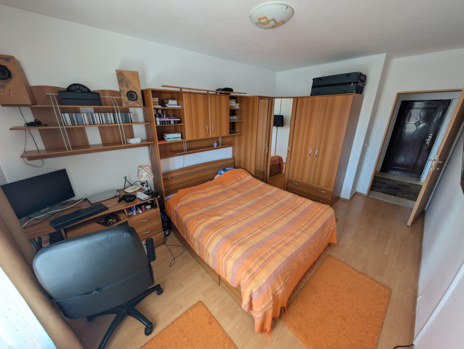 Apartament 2 camere la cheie, parcare, zona Petrom Calea Baciului