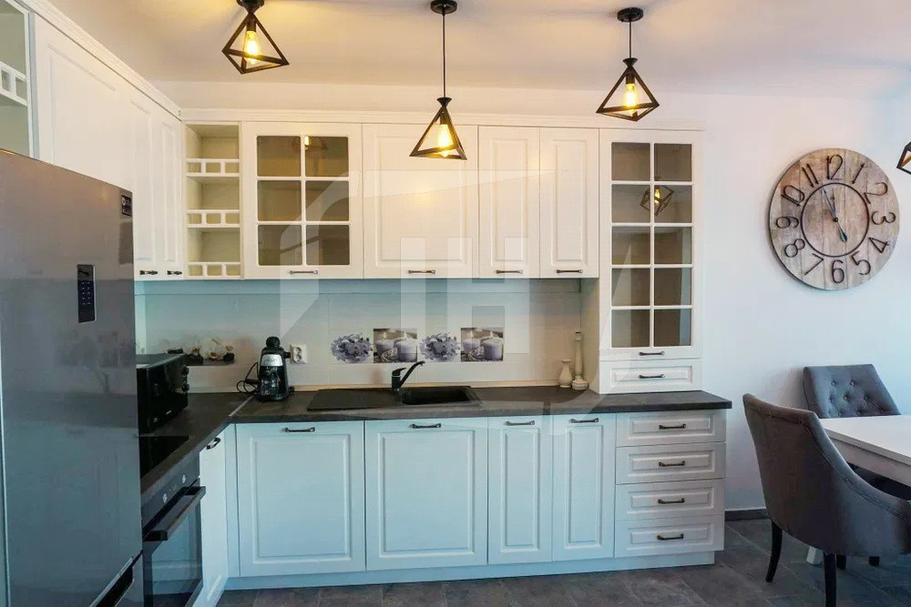 Apartament 2 camere, cu parcare, zona Marasti