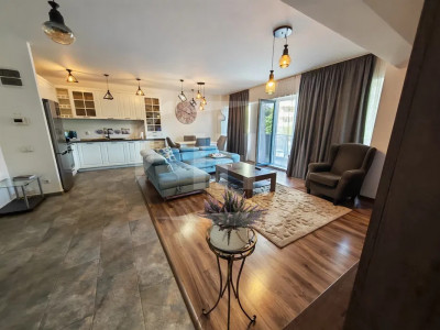 Apartament 2 camere, cu parcare, zona Marasti