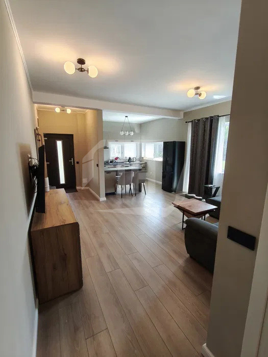 Apartament 2 camere I cu gradina I parcare I zona Pod Ira