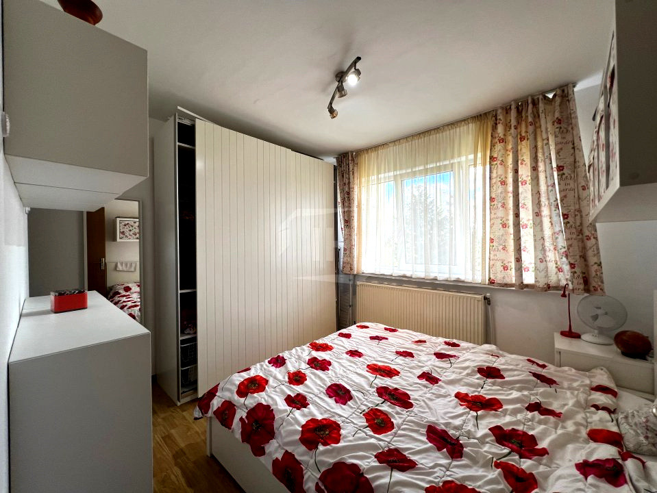 Apartament 4 camere, decomandat, zona Brancusi - Gheorgheni