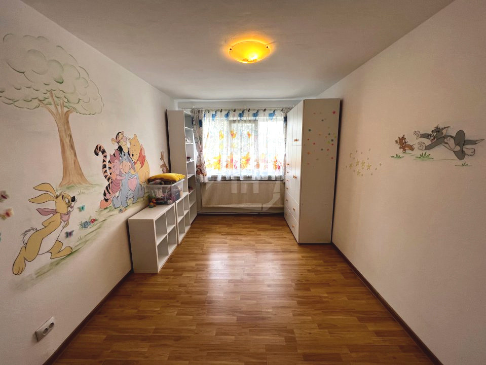 Apartament 4 camere, decomandat, zona Brancusi - Gheorgheni