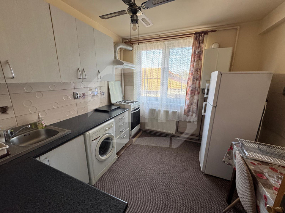 Apartament 2 camere, parcare, zona Grigorescu