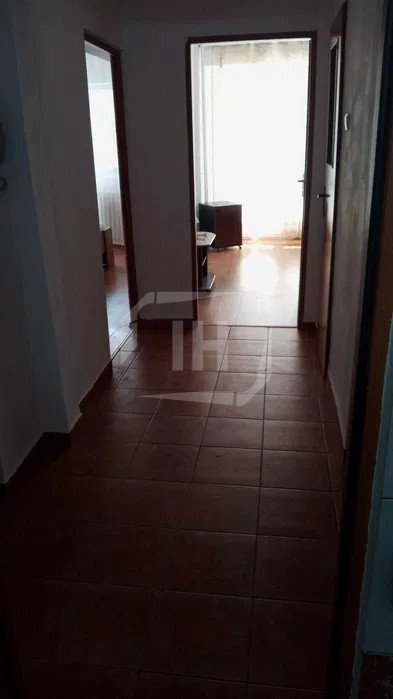 Apartament 3 camere I decomandat I zona Dorobatilor