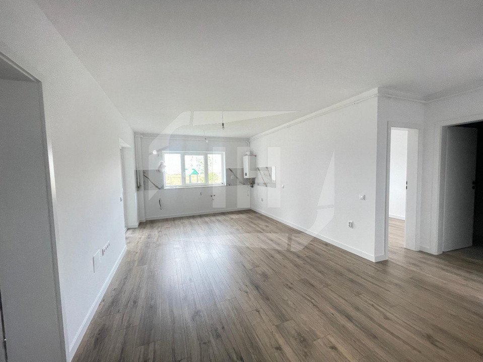 Apartament 3 camere, parcare inclusa, imobil nou, finisat, Floresti