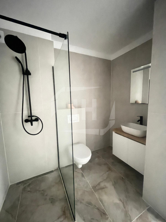 Apartament 3 camere, parcare inclusa, imobil nou, finisat, Floresti