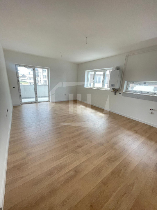 Apartament 3 camere, parcare inclusa, imobil nou, finisat, Floresti