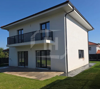 Casa individuala, garaj, 500 mp teren, constructie premium, Chinteni