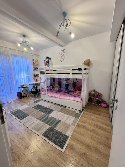 Apartament 2 camere, intermediar, zona centrala