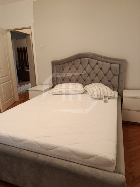 Apartament 3 canere, decomandat, Dorobantilor