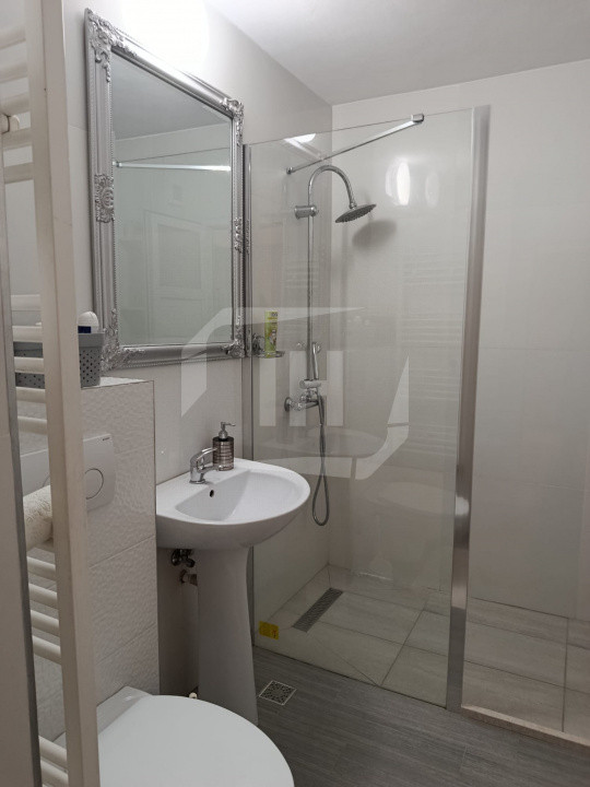 Apartament 3 canere, decomandat, Dorobantilor