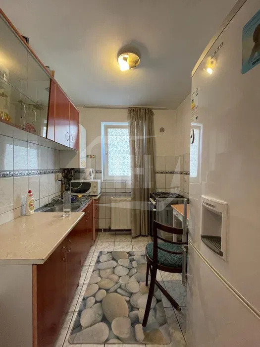 Apartament 1 camera, decomandat, zona Frunzisului