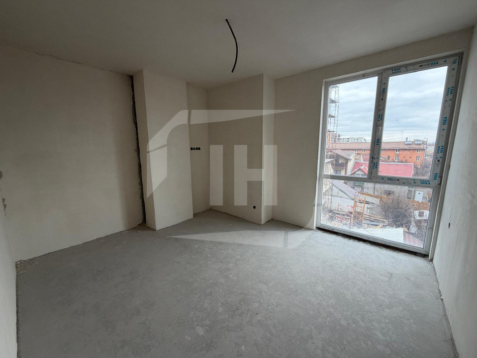 Apartament 2 camere, constructie cu CF,  parcare, zona Marasti