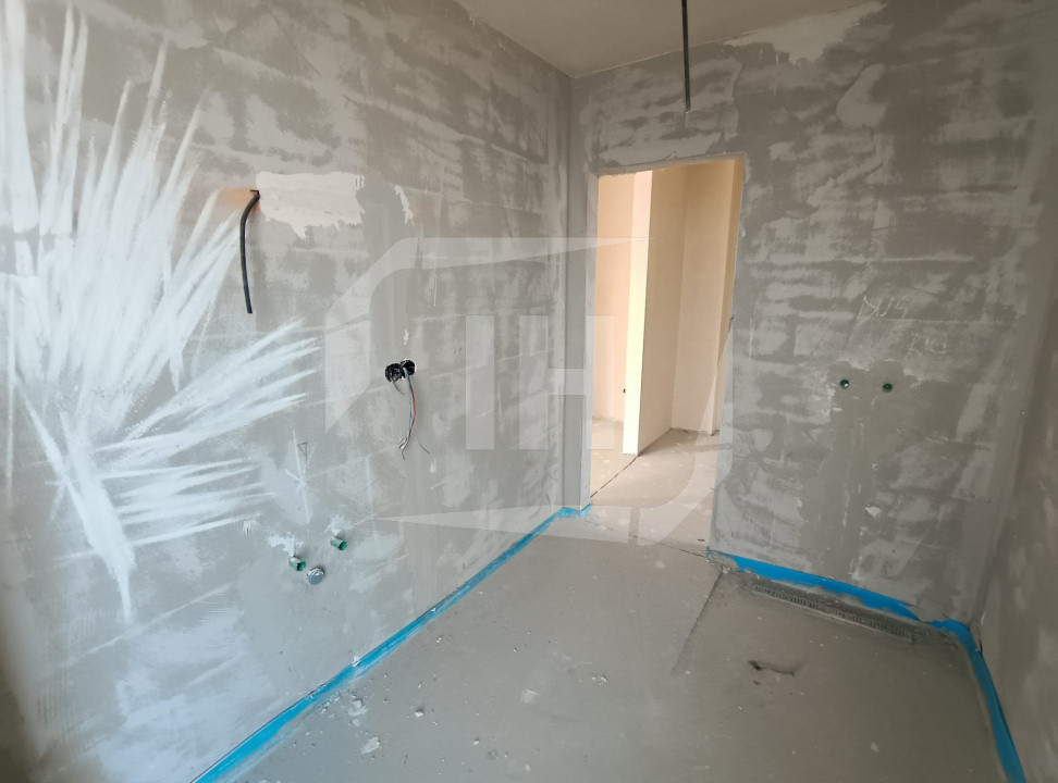 Apartament 2 camere, constructie cu CF, intermediar, parcare, zona Marasti