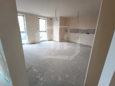 Apartament 2 camere, constructie cu CF, intermediar, parcare, zona Marasti