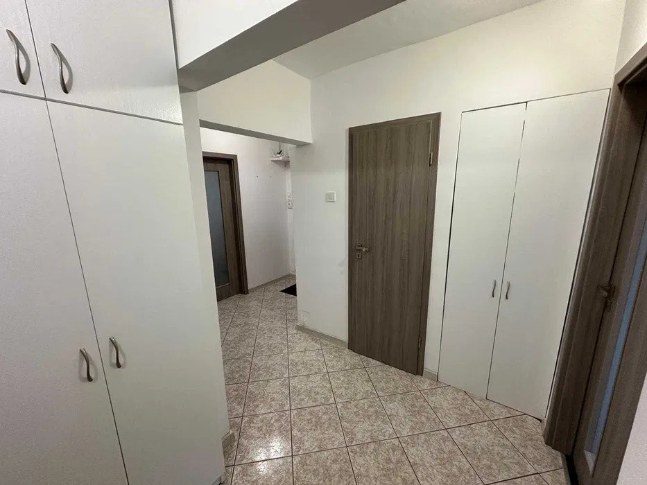 Apartament 3 camere cu 2 bai, zona Calea Floresti, cartier Manastur