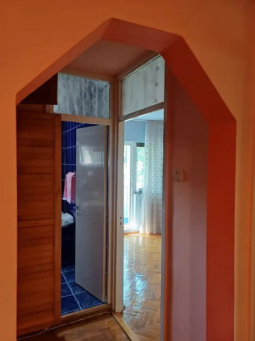 Apartament 3 camere cu 2 bai, cartier Manastur