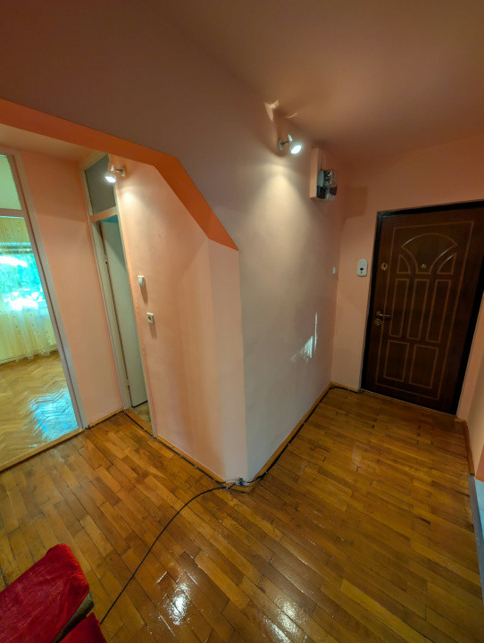 Apartament 3 camere cu 2 bai, cartier Manastur