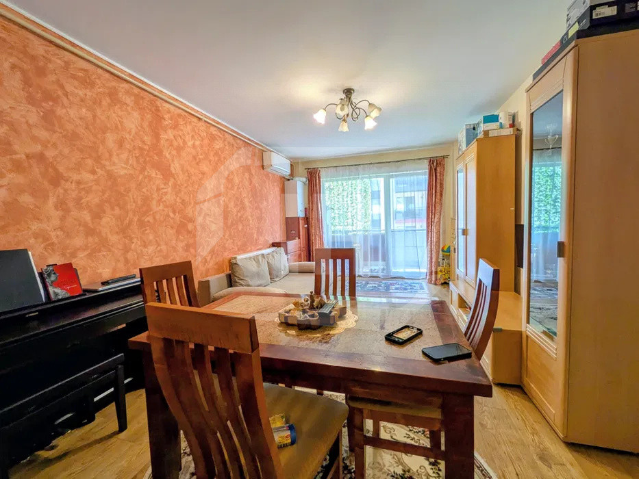 Apartament 2 camere, etaj intermediar, zona Fabricii