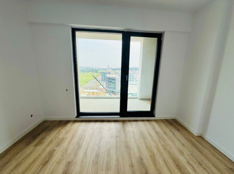 Apartament 2 camere finisat, parcare subterana, zona Vivo