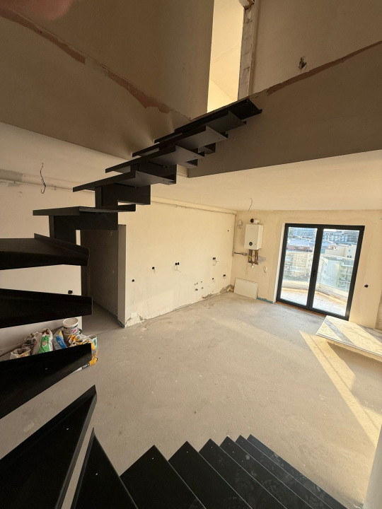 Apartament deosebit pe 2 niveluri, zona Calea Turzii