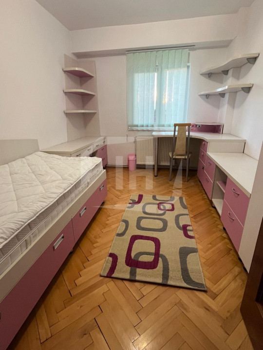 Apartament 4 camere I decomandat I 2 locuri de parcare I Nicolae Titulescu