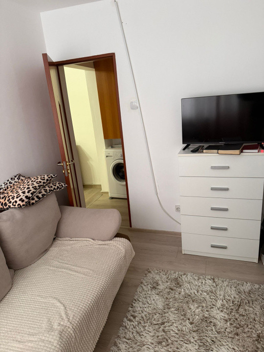Apartament 2 camere la cheie, zona Bucium/Academia de Muzica