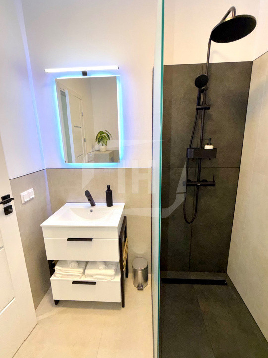 Apartament 1 camera I cu parcare I prima inchiriere I Centru I zona Tribunal