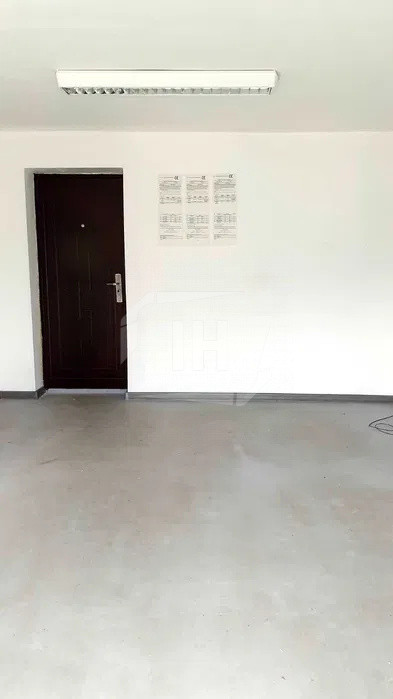 Spatiu comercial, 2 incaperi plus pergola, zona Plevnei
