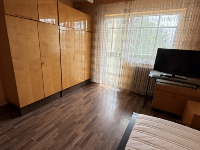 Apartament 3 camere decomandat, zona McDonald's Manastur