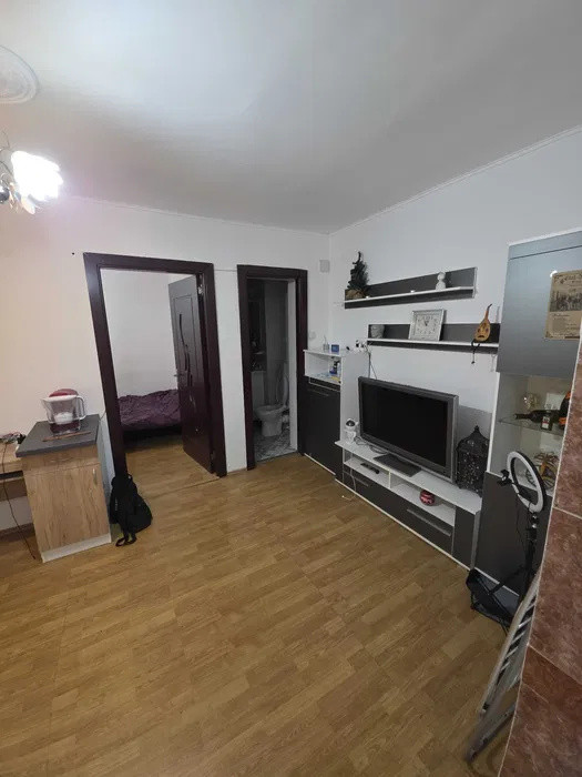 Apartament 2 camere la cheie, zona Academia de Muzica