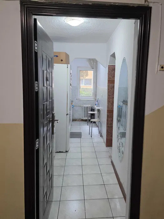 Apartament 2 camere la cheie, zona Academia de Muzica