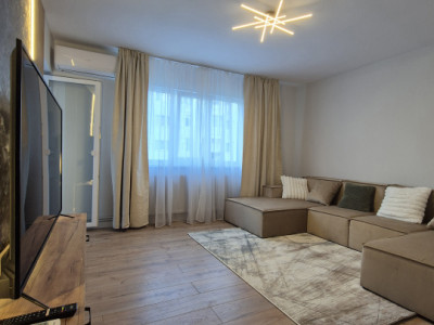 Apartament 2 camere decomandat, zona Bld Primaverii
