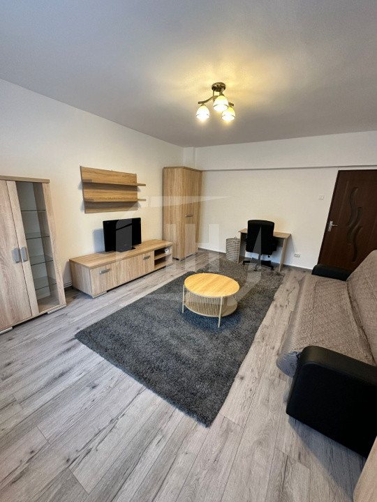 Apartament 1 camera, , decomandat, zona Piata Cipariu