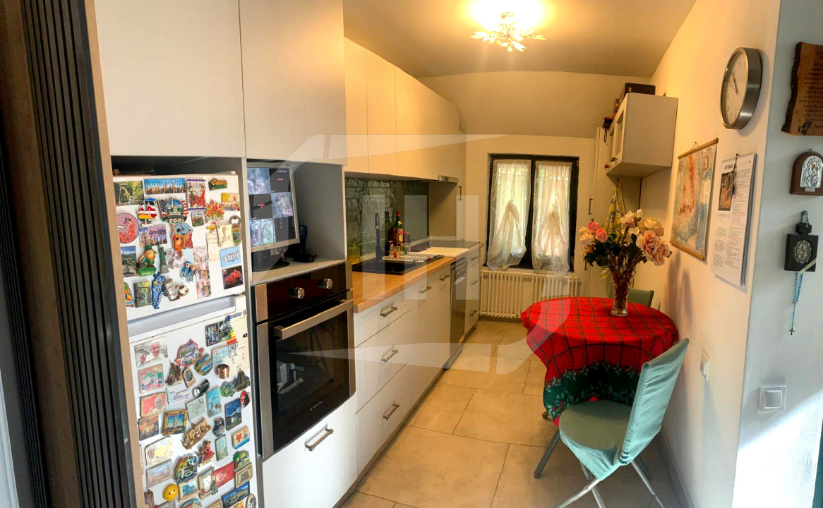 Casa individuala, 1257 mp teren, garaj, in Mociu