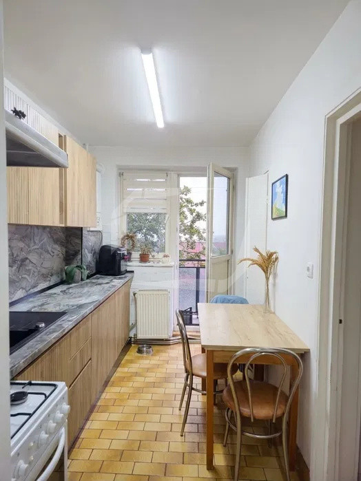 Apartament 3 camere, intermediar, zona Interservisan - Gheorgheni