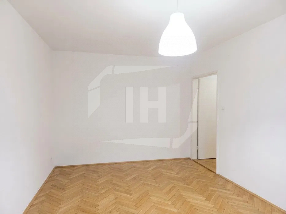 Apartament 3 camere, intermediar, zona Interservisan - Gheorgheni
