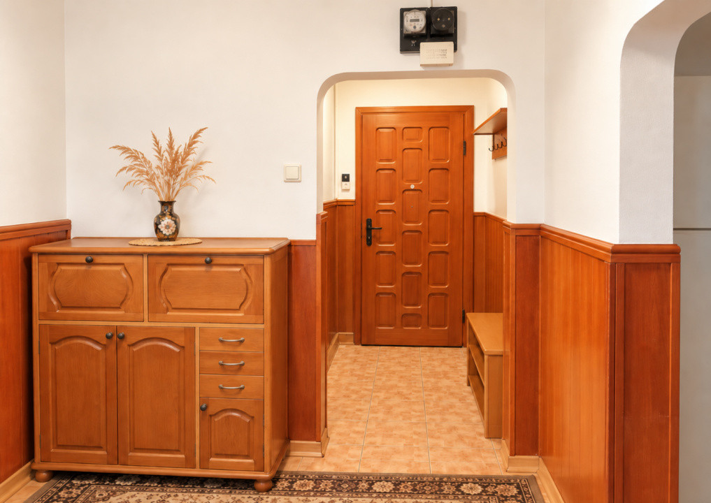 Apartament 3 camere, etaj 1, cartier Manastur