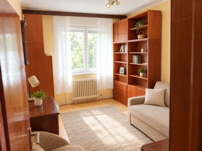 Apartament 3 camere, etaj 1, cartier Manastur