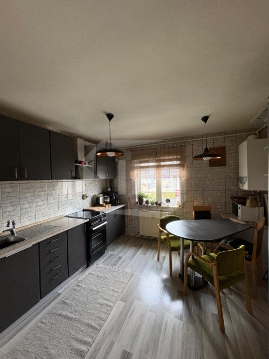 Apartament 4 camere, parcare, Manastur