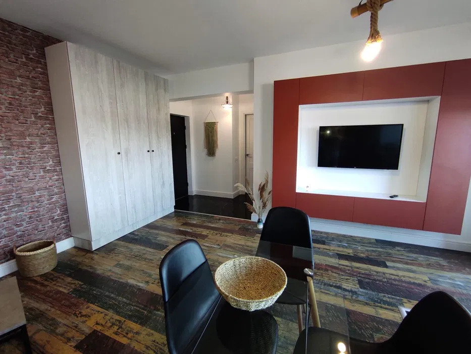Apartmaent 2 camere la cheie, terasa, parcare, zona Petrom