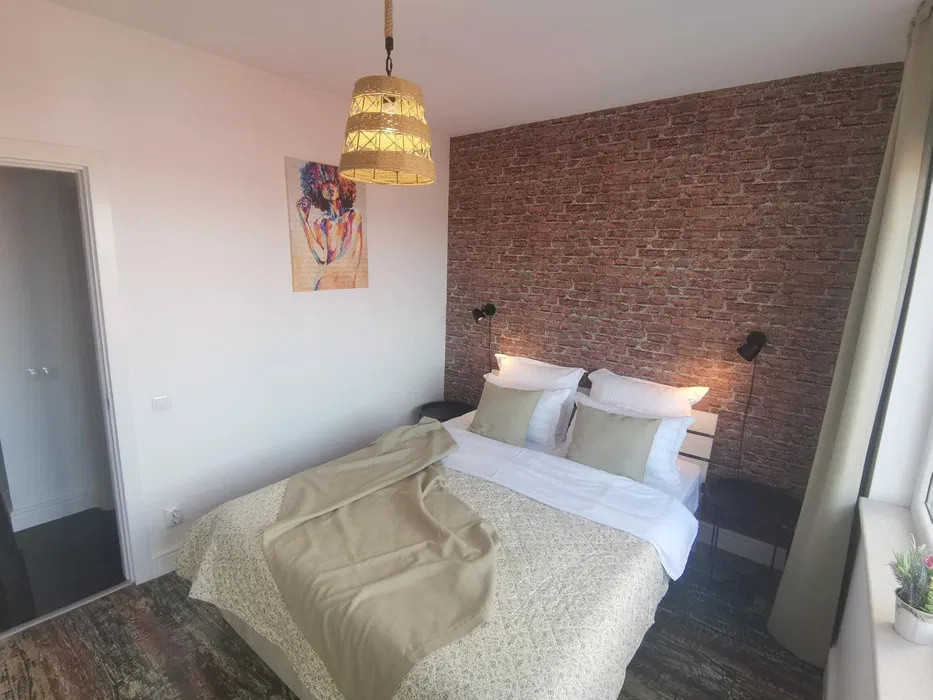 Apartmaent 2 camere la cheie, terasa, parcare, zona Petrom
