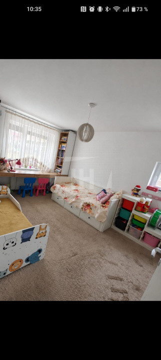 Apartament 3 camere, etajul 1,  Europa