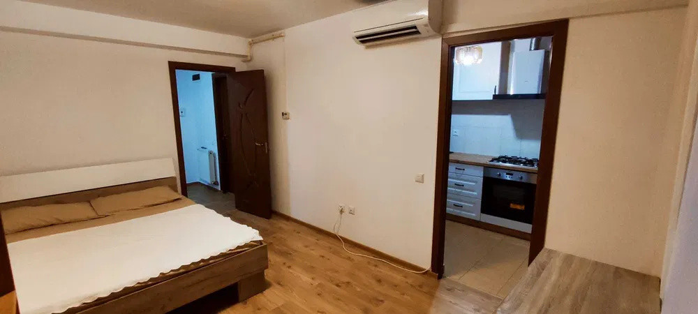 Apartament 1 camera, zona Platinia Shopping Center