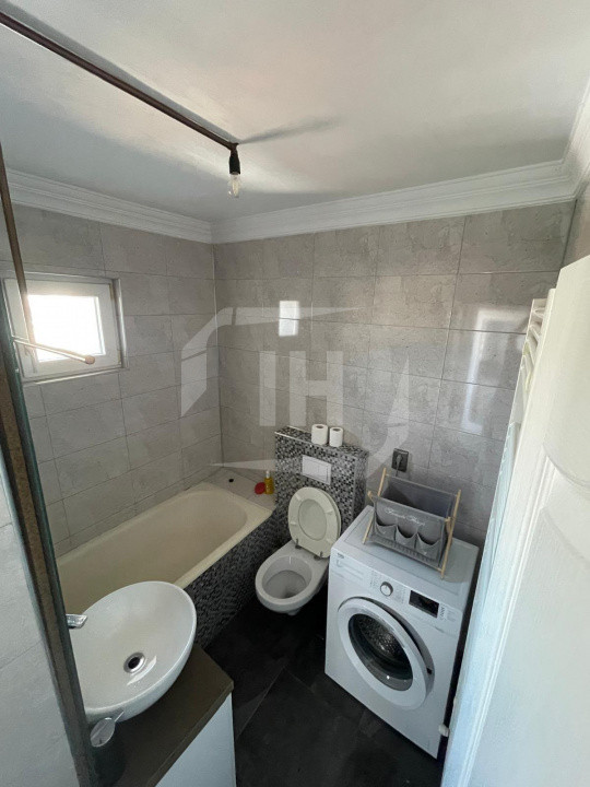 Apartament 38 mp, intermediar, mobilat si utilat, zona strazii Aurel Vlaicu